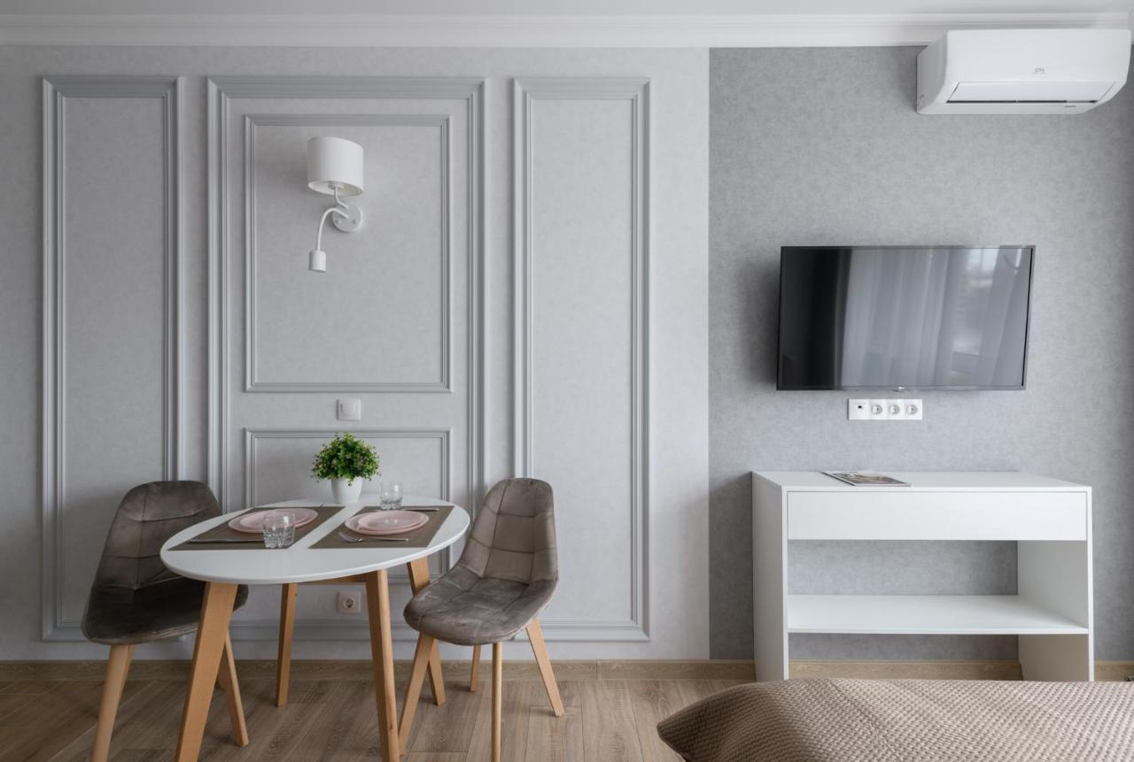 Modern New Cozy Apartment Kvartet Railway Station Kyjev Exteriér fotografie