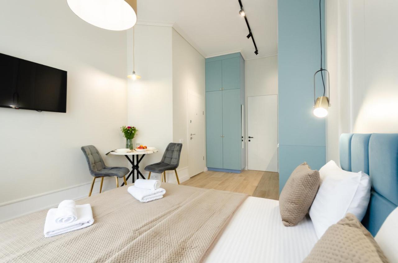 Modern New Cozy Apartment Kvartet Railway Station Kyjev Exteriér fotografie