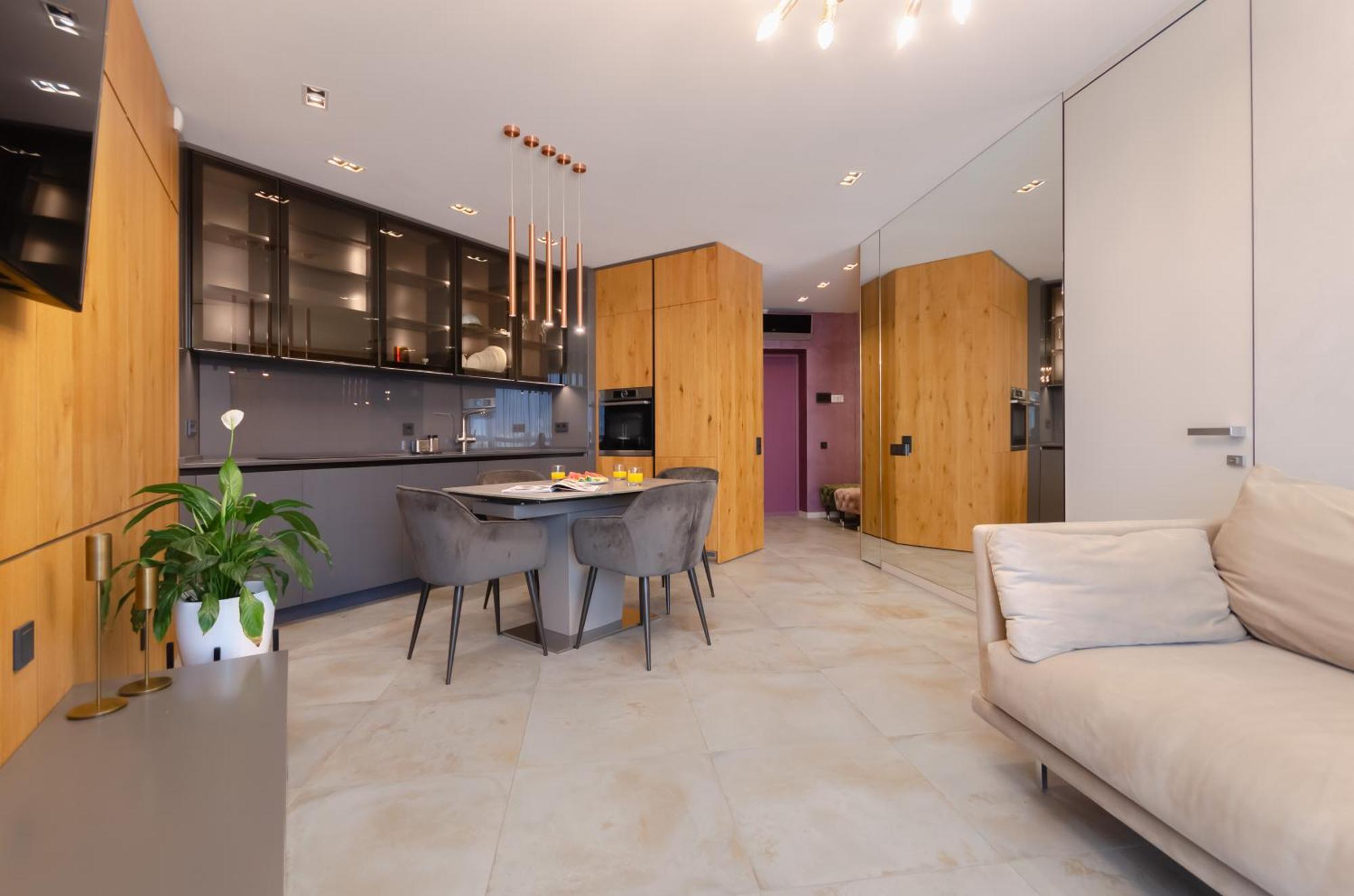 Modern New Cozy Apartment Kvartet Railway Station Kyjev Exteriér fotografie
