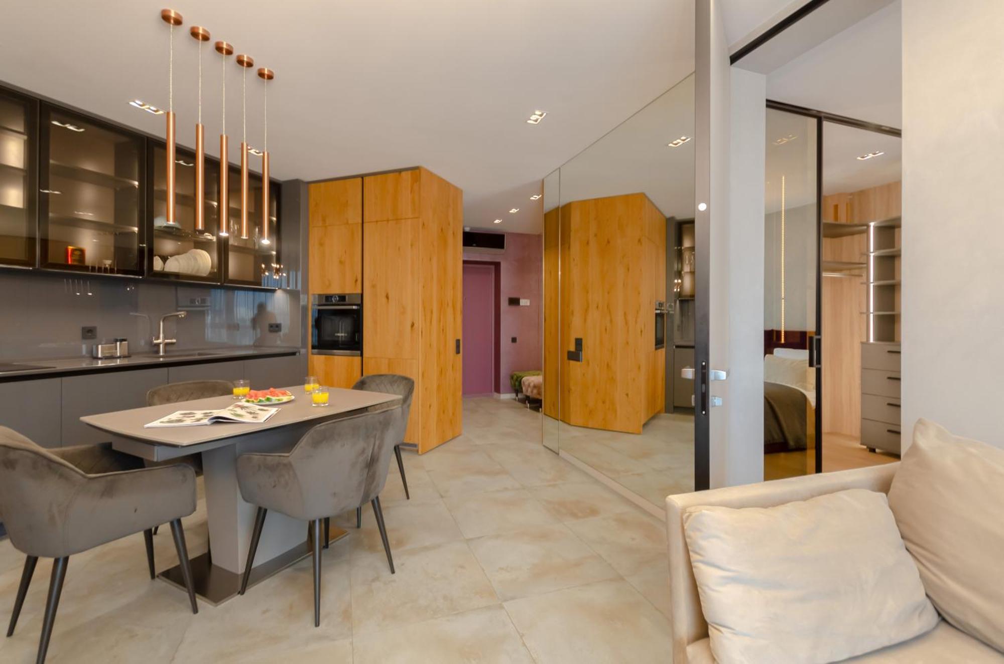 Modern New Cozy Apartment Kvartet Railway Station Kyjev Exteriér fotografie
